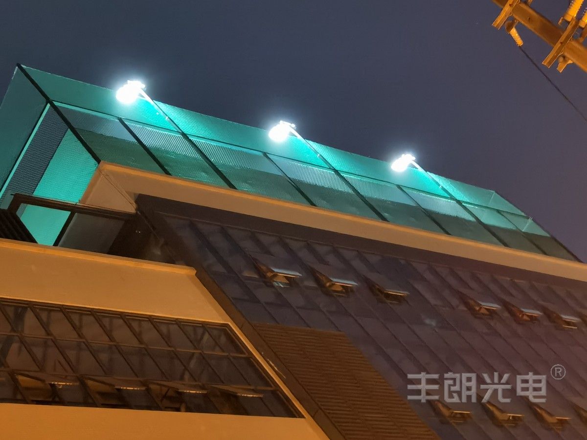 案例圖片，網(wǎng)球場(chǎng)照明工程案例-豐朗光電